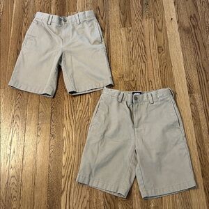Lands’ End School Uniform Plain Front Chino Shorts in khaki, size 12